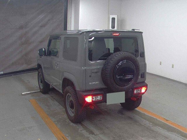 2021 Suzuki Jimny XC 4WD auction photo 2