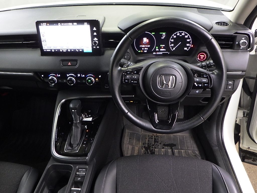 2021 Honda Vezel e:HEV Z auction photo 3