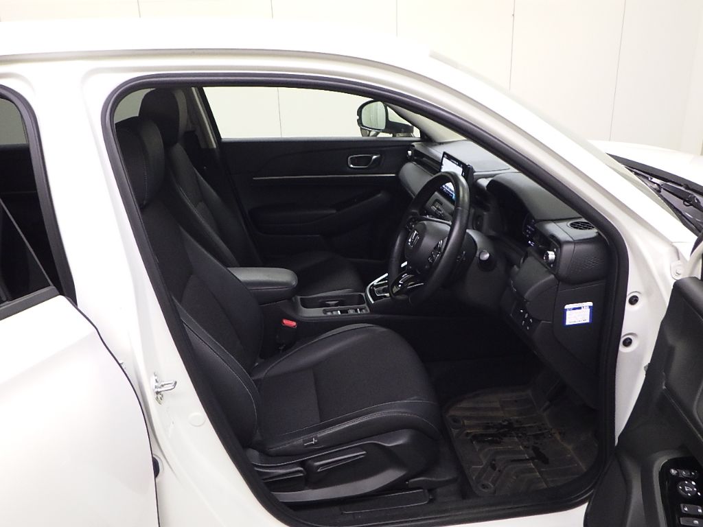 2021 Honda Vezel e:HEV Z auction photo 6
