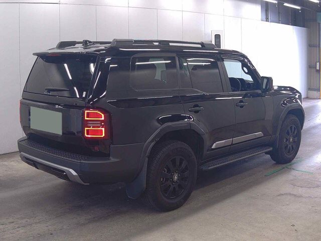 2024 Toyota Land Cruiser 250 VX First Edition 4WD auction photo 5