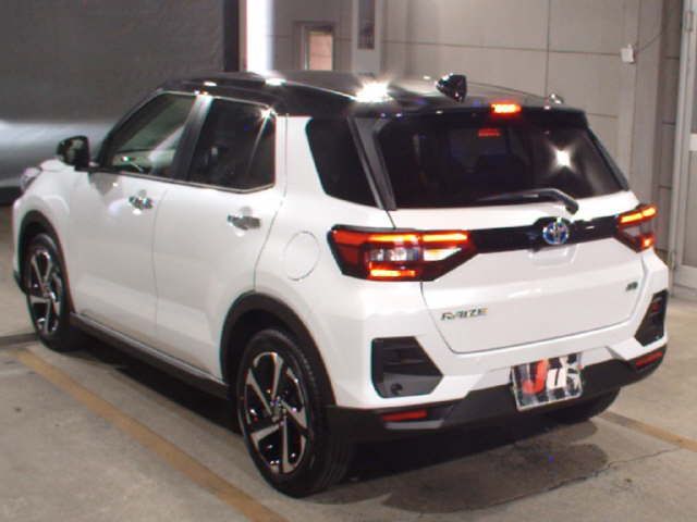 2026 Toyota Raize Hybrid Z auction photo 2