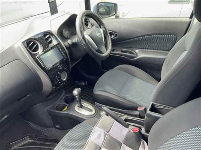 2015 Nissan Note X DIG-S Vセレクション+セーフテ auction photo 3
