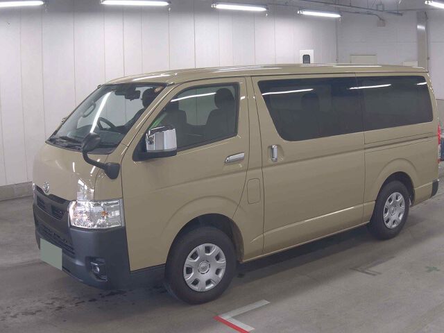 2025 Toyota Hiace Long Super GL 4WD auction photo 4