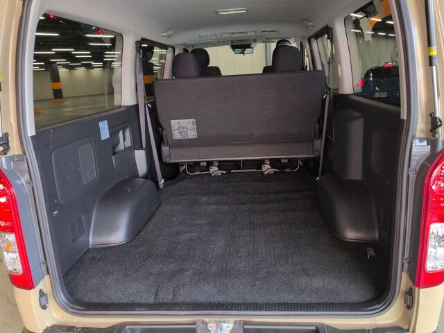 2025 Toyota Hiace Long Super GL 4WD auction photo 3
