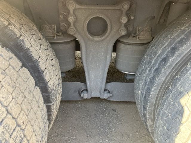 2012 Isuzu Giga アルミウイング auction photo 8