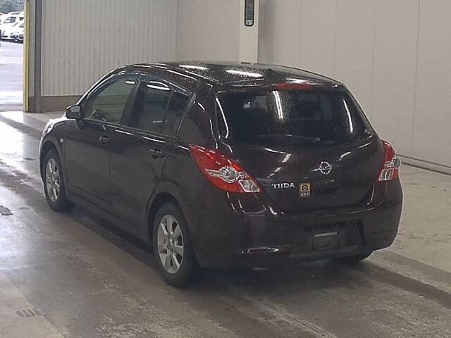 2012 Nissan ティーダ 15M auction photo 2