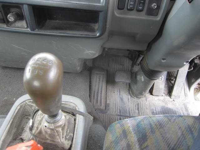 2003 Mitsubishi Fuso Fighter 2.3t クレーン付 auction photo 16
