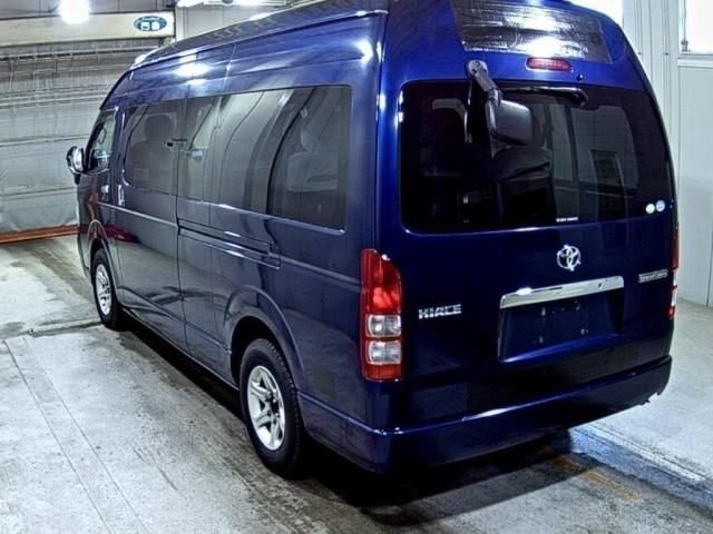 2006 Toyota Hiace グランドキャビン auction photo 2