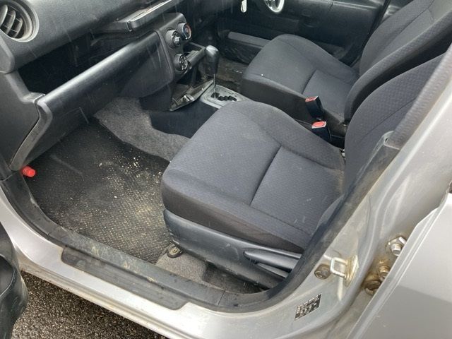 2018 Toyota Succeed UL auction photo 9