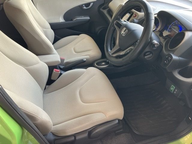 2012 Honda Fit 10THアニバーサリー auction photo 4