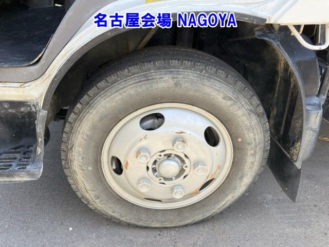 2005 Toyota Dyna ダンプ auction photo 9