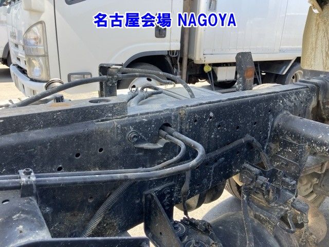 2005 Toyota Dyna ダンプ auction photo 18