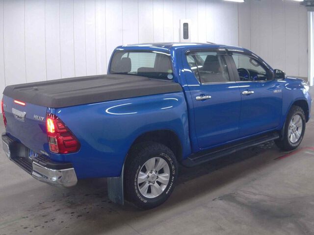 2018 Toyota Hilux Z 4WD auction photo 5