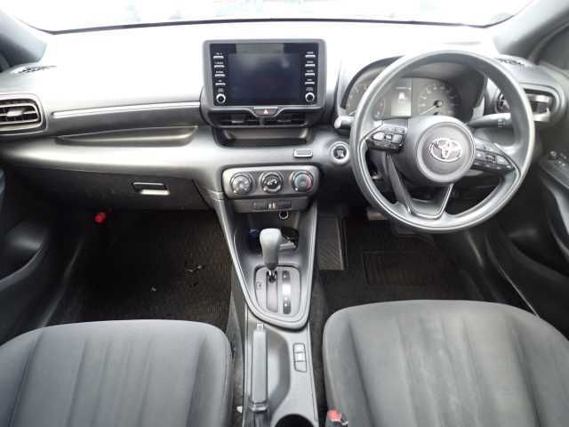 2021 Toyota Yaris X 4WD auction photo 3