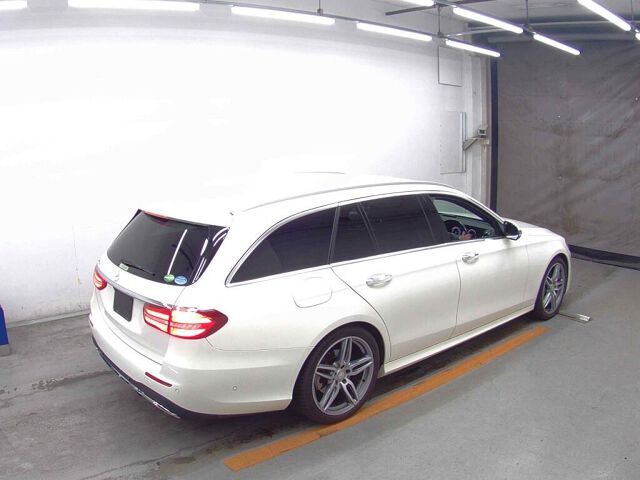 2017 Mercedes-Benz E-Class Station Wagon auction photo 5