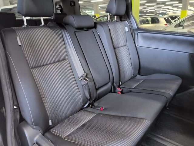 2017 Toyota Noah SI auction photo 6