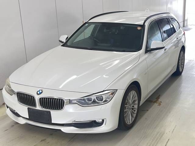 2012 BMW 3 Series 320d Japan auction vehicle