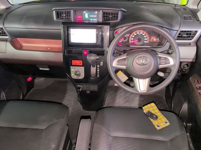 2018 Toyota Tank G S auction photo 3