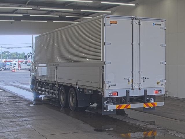 2021 Hino Profia Aluminum Wing auction photo 2