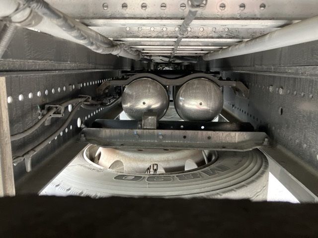 2021 Hino Profia Aluminum Wing auction photo 14