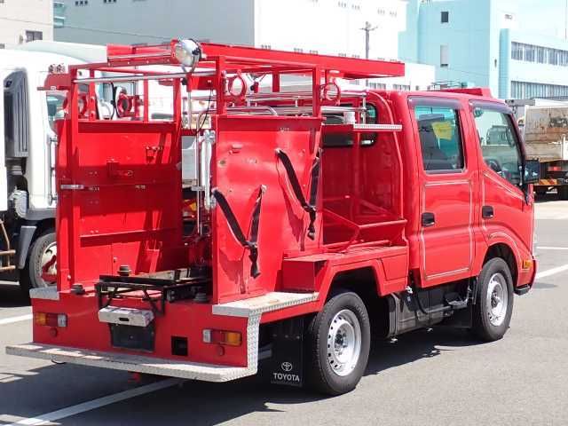 2010 Toyota Dyna 4WD Wキャブ auction photo 2