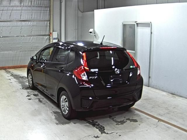 2017 Honda Fit 13G auction photo 2