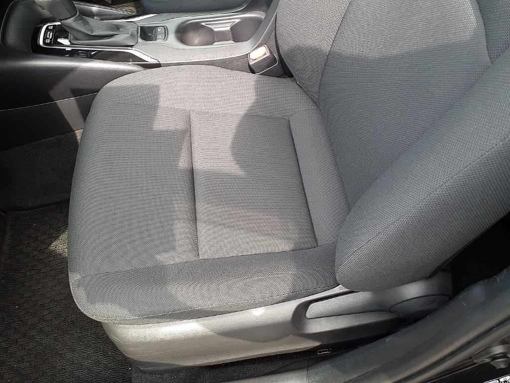 2021 Toyota Corolla Hybrid G-X Pla 4WD auction photo 11