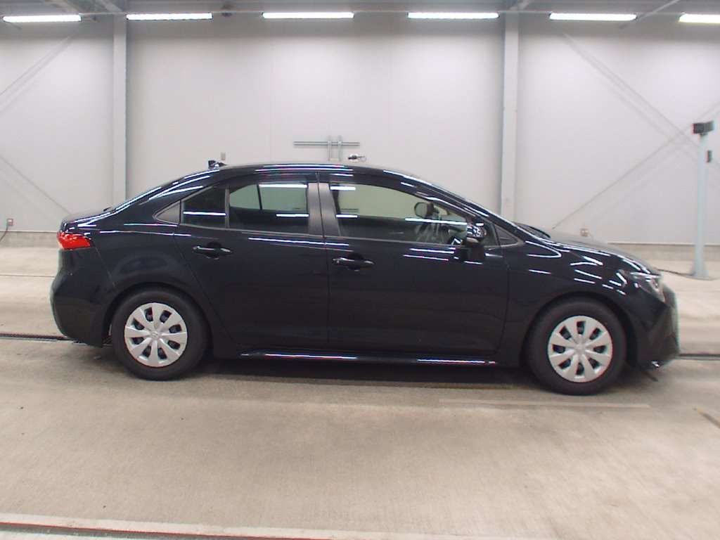 2021 Toyota Corolla Hybrid G-X Pla 4WD auction photo 3