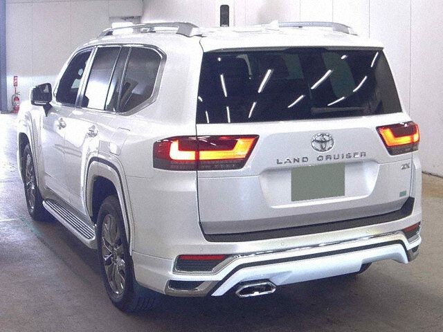 2024 Toyota Land Cruiser ZX 4WD auction photo 2