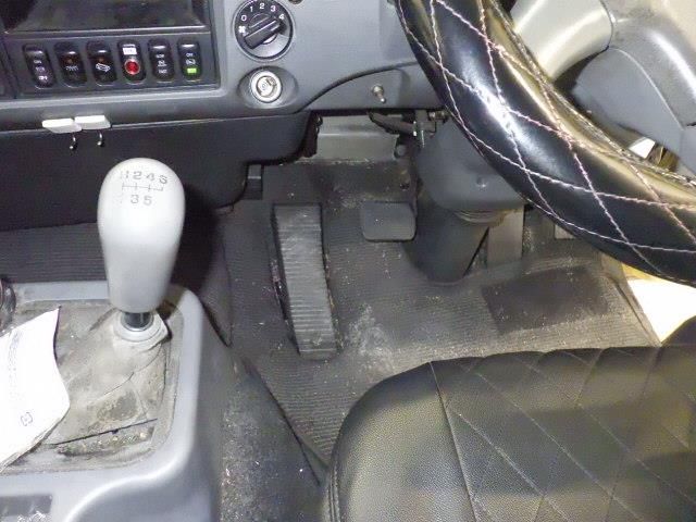 2015 Mitsubishi Fuso Fighter Wing auction photo 8