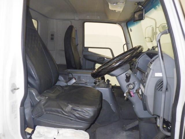 2015 Mitsubishi Fuso Fighter Wing auction photo 6