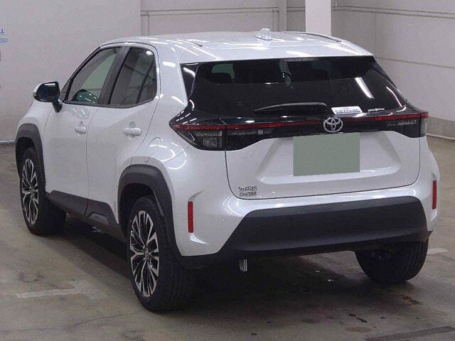 2025 Toyota Yaris Cross Z 4WD auction photo 2