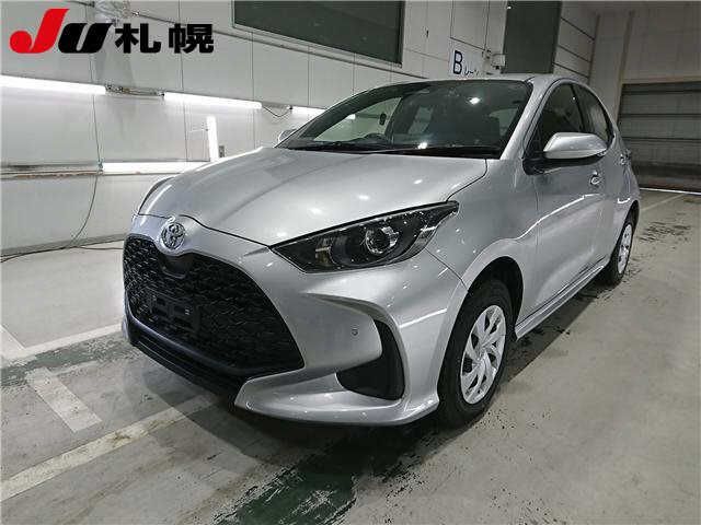 2024 Toyota Yaris 4WD X Japan auction vehicle