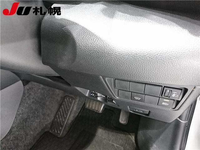 2024 Toyota Yaris 4WD X auction photo 5