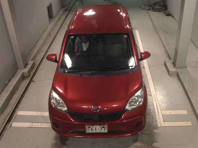 2017 Toyota Passo X L Package S auction photo 6