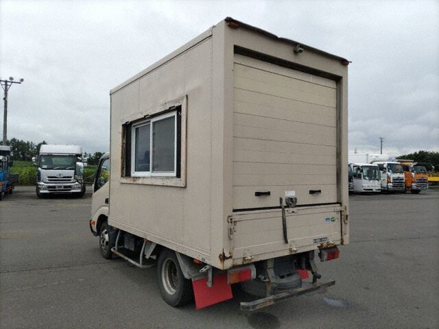 2010 Toyota Dyna キッチンカー auction photo 2
