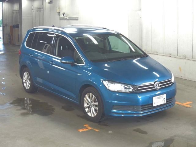 2017 Volkswagen VW ゴルフ トゥーラン TSIコンフォートL Japan auction vehicle