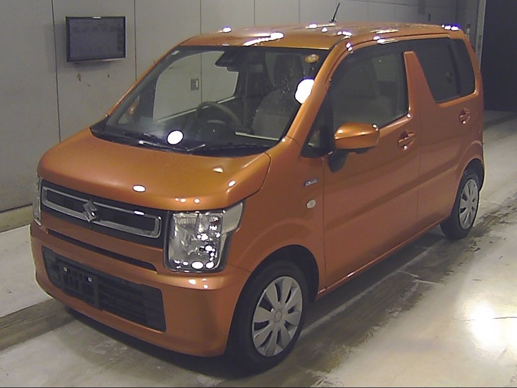2017 Suzuki Wagon R Hybrid FX Safety Package equipped vehicle auction photo 4