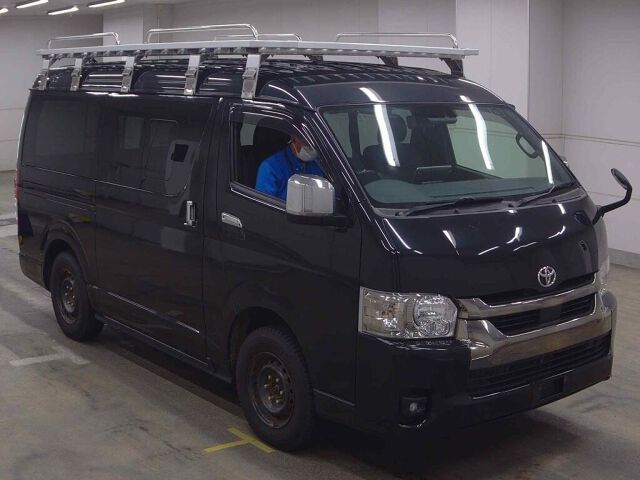 Japan Auction Vehicles 8 2023 Toyota Hiace LスーパーGLダーク2 4WD auction photo