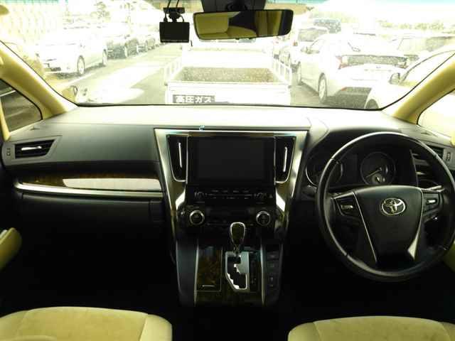 2020 Toyota Alphard X auction photo 8