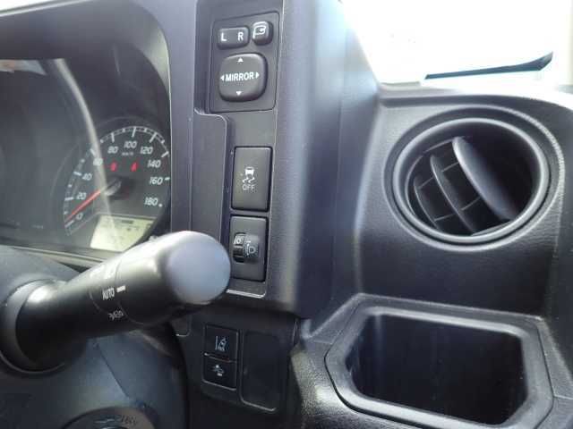 2021 Toyota Probox DXコンフォート 4WD auction photo 9