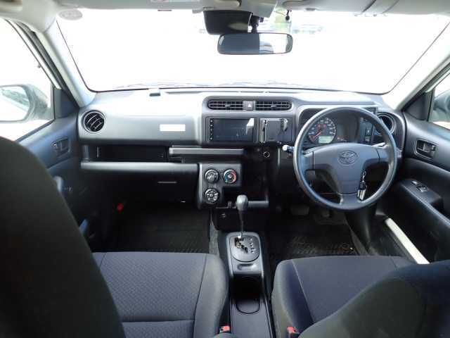 2021 Toyota Probox DXコンフォート 4WD auction photo 3