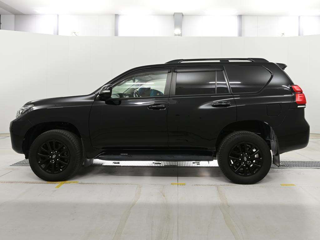 2022 Toyota Land Cruiser Prado TX Lパック70thアニバ 4WD auction photo 4