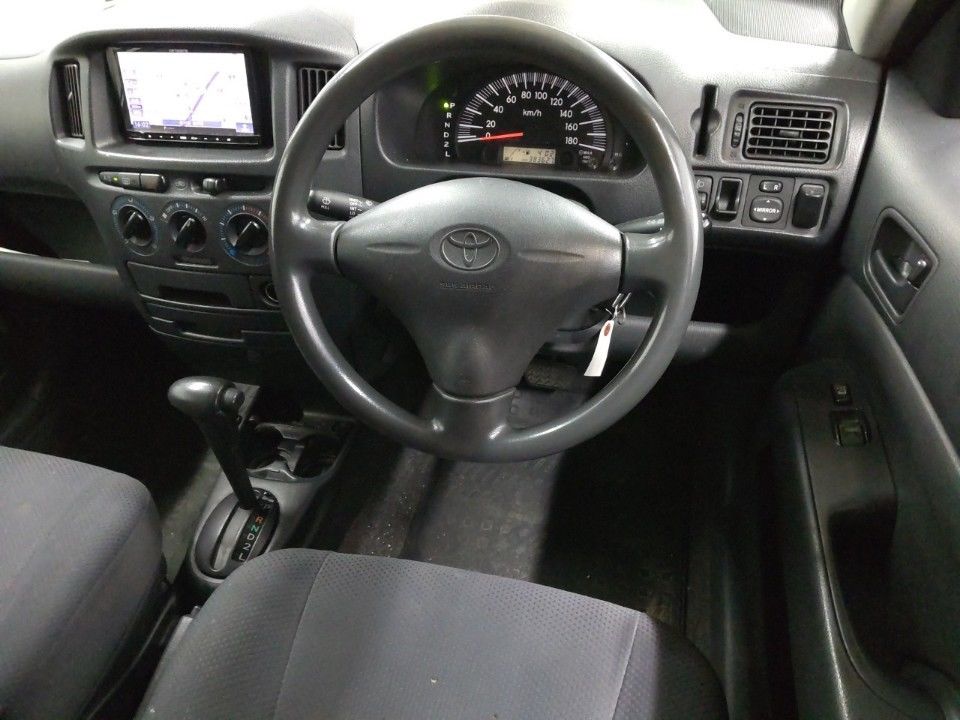 2012 Toyota Probox auction photo 3