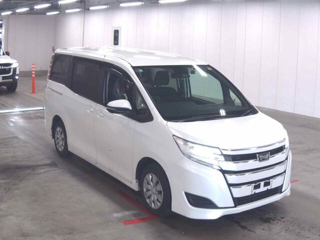 2019 Toyota Noah X Japan auction vehicle