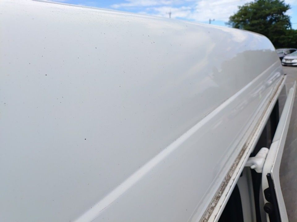2022 Toyota Hiace auction photo 24