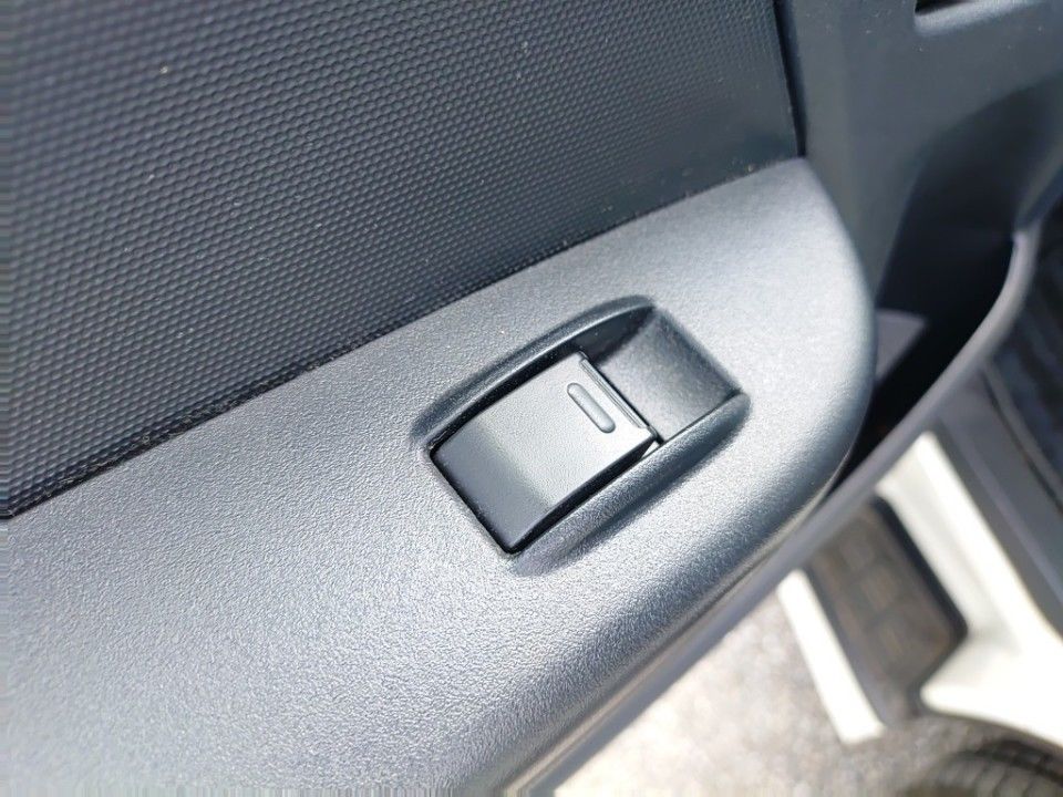 2022 Toyota Hiace auction photo 13