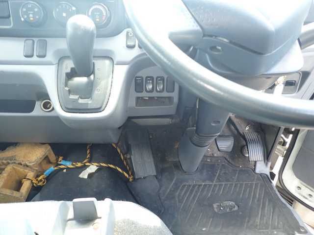 2013 Mitsubishi Fuso Canter 1.9t パネルバン auction photo 12