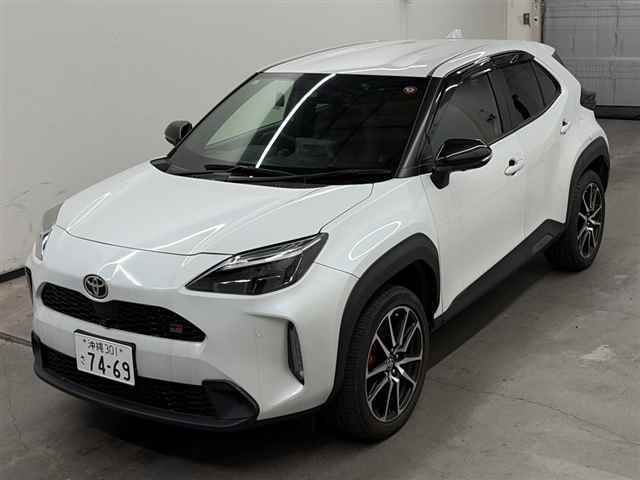 2023 Toyota Yaris Cross Hybrid GR Sport auction photo 4