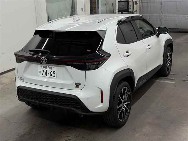 2023 Toyota Yaris Cross Hybrid GR Sport auction photo 5